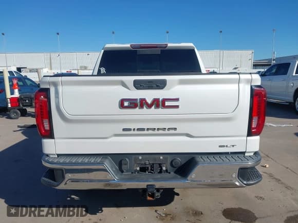 ✅ 2019 GMC Sierra 1500 SLT • VIN: 3GTP8DED2KG121895 • Lot: 43580426. Listed on IAAI with 94,912 mi. Free auction sales archive from the USA and detailed vehicle history report at DreamBid. Image 17.