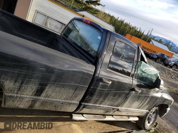 2006 Dodge 3500 SLT z VIN 3D7LX38C06G272406, wystawiony jako Copart lot #46580865 z przebiegiem Nie podano mil oraz Szkoda całkowita • Salvage title. Historia ofert i sprzedaży dostępna na DreamBid. Obrazek 3.