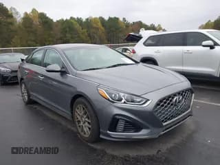 ✅ 2019 Hyundai Sonata Sport • VIN: 5NPE34AFXKH747683 • Лот: 43536964. Опубликован ранее на IAAI с пробегом 171 675 миль. Бесплатный доступ к архиву аукционных продаж из США и подробный отчёт об истории автомобиля на DreamBid. Изображение 1.