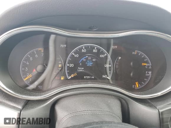 ✅ 2021 Jeep Grand Cherokee 80th Anniversary • VIN: 1C4RJFBGXMC646264 • Lot: 66996705. Wystawiony na Copart z przebiegiem 87 251 mil. Bezpłatny archiwum sprzedaży aukcyjnych z USA i szczegółowy raport historii pojazdu na DreamBid. Zdjęcie 9.