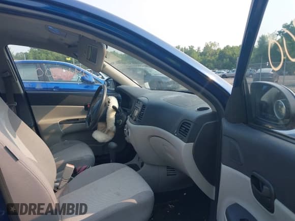 ✅ 2009 Hyundai Accent Auto GLS • VIN: KMHCN46C49U314436 • Лот: 42910700. Опубликован ранее на IAAI с пробегом 129 566 миль. Бесплатный доступ к архиву аукционных продаж из США и подробный отчёт об истории автомобиля на DreamBid. Изображение 5.