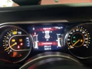 ✅ 2021 Jeep Wrangler Unlimited Sport S • VIN: 1C4HJXDN7MW638442 • Lot: 86826995. Wystawiony na Copart z przebiegiem 56 603 mil. Bezpłatny archiwum sprzedaży aukcyjnych z USA i szczegółowy raport historii pojazdu na DreamBid. Zdjęcie 9.