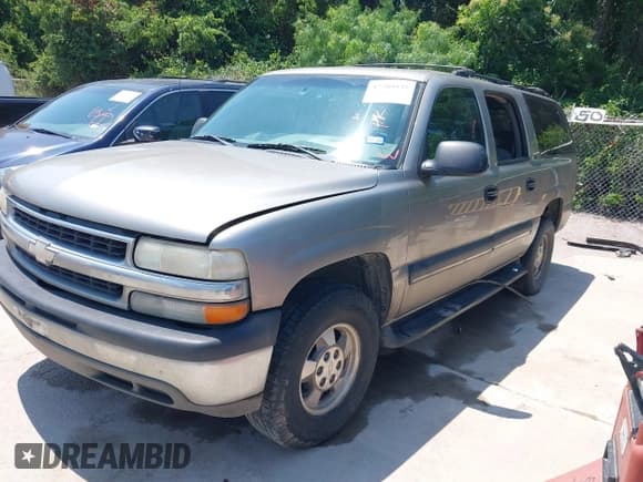 ✅ 2001 Chevrolet Suburban LS • VIN: 3GNEC16T11G222345 • Лот: 42289535. Опубликован ранее на IAAI с пробегом Не указан. Бесплатный доступ к архиву аукционных продаж из США и подробный отчёт об истории автомобиля на DreamBid. Изображение 2.