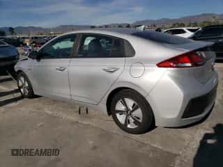 2017 Hyundai Ioniq Blue z VIN KMHC65LC5HU039973, wystawiony jako Copart lot #74104833 z przebiegiem 103 139 mil mil oraz . Historia ofert i sprzedaży dostępna na DreamBid. Obrazek 2.