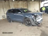 ✅ 2024 Toyota Highlander XLE • VIN: 5TDAAAB59RS031340 • Лот: 42346390. Опубликован ранее на IAAI с пробегом 8 655 миль. Бесплатный доступ к архиву аукционных продаж из США и подробный отчёт об истории автомобиля на DreamBid. Изображение 1.