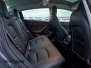 ✅ 2021 Tesla Model 3 Standard Range Plus • VIN: 5YJ3E1EAXMF854054 • Lot: 95093415. Wystawiony na Copart z przebiegiem 32 921 mil. Bezpłatny archiwum sprzedaży aukcyjnych z USA i szczegółowy raport historii pojazdu na DreamBid. Zdjęcie 10.