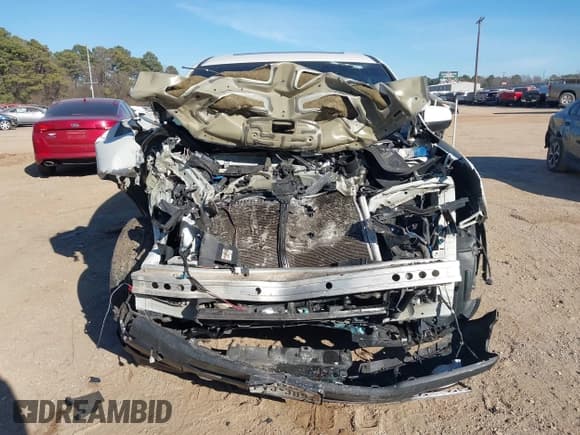 ✅ 2018 Honda Ridgeline RTL-E • VIN: 5FPYK3F71JB016317 • Lot: 41388515. Listed on IAAI with Not provided. Free auction sales archive from the USA and detailed vehicle history report at DreamBid. Image 13.