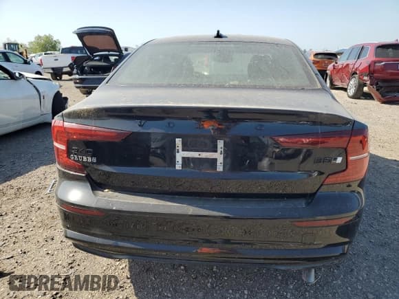 ✅ 2023 Volvo S60 • VIN: 7JRL12TT5PG244645 • Лот: 51981285. Опубликован ранее на Copart с пробегом 18 294 миль. Бесплатный доступ к архиву аукционных продаж из США и подробный отчёт об истории автомобиля на DreamBid. Изображение 6.