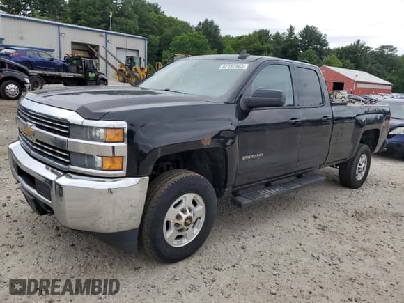 ✅ 2015 Chevrolet Silverado 2500HD LT • VIN: 1GC2KVEG3FZ512023 • Lot: 68147805. Wystawiony na Copart z przebiegiem 233 371 mil. Bezpłatny archiwum sprzedaży aukcyjnych z USA i szczegółowy raport historii pojazdu na DreamBid. Zdjęcie 1.
