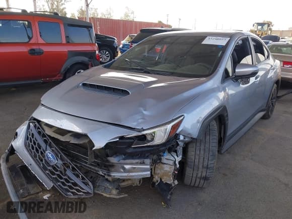 ✅ 2024 Subaru WRX Limited • VIN: JF1VBAN68R9810185 • Lot: 43248023. Wystawiony na IAAI z przebiegiem 11 605 mil. Bezpłatny archiwum sprzedaży aukcyjnych z USA i szczegółowy raport historii pojazdu na DreamBid. Zdjęcie 17.