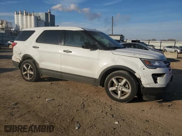 ✅ 2019 Ford Explorer • VIN: 1FM5K7B8XKGA93269 • Lot: 86772004. Wystawiony na Copart z przebiegiem 120 767 mil. Bezpłatny archiwum sprzedaży aukcyjnych z USA i szczegółowy raport historii pojazdu na DreamBid. Zdjęcie 4.