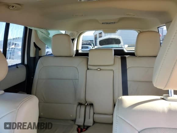 ✅ 2017 Ford Flex Limited • VIN: 2FMGK5D82HBA00691 • Lot: 89564445. Listed on Copart with 93,978 mi. Free auction sales archive from the USA and detailed vehicle history report at DreamBid. Image 10.