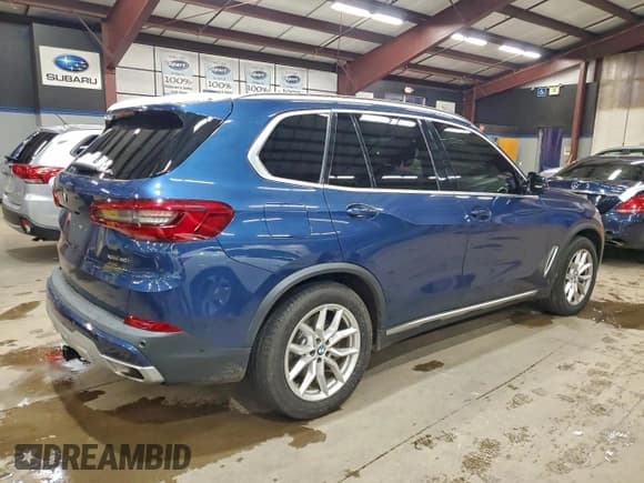✅ 2019 BMW X5 xDrive40i • VIN: 5UXCR6C51KLK88849 • Lot: 95177015. Listed on Copart with 77,940 mi. Free auction sales archive from the USA and detailed vehicle history report at DreamBid. Image 3.