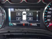 ✅ 2018 Chevrolet Tahoe LT • VIN: 1GNSKBKC1JR377785 • Lot: 41950896. Listed on IAAI with 102,204 mi. Free auction sales archive from the USA and detailed vehicle history report at DreamBid. Image 15.