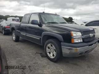 ✅ 2005 Chevrolet Silverado 1500 Z71 • VIN: 2GCEK19B351380358 • Lot: 71882694. Wystawiony na Copart z przebiegiem 161 376 mil mil. Skorzystaj z bezpłatnego archiwum sprzedaży aukcyjnych z USA i zobacz szczegółowy raport historii pojazdu na DreamBid. Zdjęcie 4.