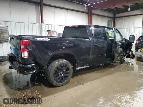 ✅ 2023 Chevrolet Silverado 1500 LT Trail Boss • VIN: 3GCUDFED7PG257103 • Lot: 92309845. Wystawiony na Copart z przebiegiem 45 393 mil. Bezpłatny archiwum sprzedaży aukcyjnych z USA i szczegółowy raport historii pojazdu na DreamBid. Zdjęcie 3.