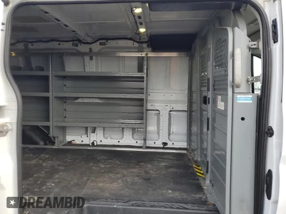 ✅ 2016 Ford Transit Cargo • VIN: 1FTYR2YM2GKA95283 • Лот: 94004185. Опубликован ранее на Copart с пробегом 126 886 миль. Бесплатный доступ к архиву аукционных продаж из США и подробный отчёт об истории автомобиля на DreamBid. Изображение 11.