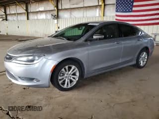 ✅ 2015 Chrysler 200 Limited • VIN: 1C3CCCAB3FN502412 • Лот: 93566995. Опубликован ранее на Copart с пробегом 81 867 миль. Бесплатный доступ к архиву аукционных продаж из США и подробный отчёт об истории автомобиля на DreamBid. Изображение 1.