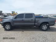 ✅ 2011 Toyota Tacoma PreRunner • VIN: 3TMKU4HNXBM029588 • Lot: 41920512. Listed on IAAI with 266,591 mi. Free auction sales archive from the USA and detailed vehicle history report at DreamBid. Image 14.