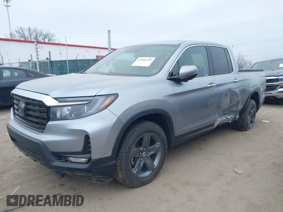 ✅ 2021 Honda Ridgeline RTL-E • VIN: 5FPYK3F79MB010091 • Lot: 41386318. Listed on IAAI with 37,996 mi. Free auction sales archive from the USA and detailed vehicle history report at DreamBid. Image 17.