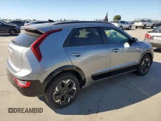 ✅ 2023 Kia Niro Wind • VIN: KNDCR3L12P5029585 • Lot: 87259705. Listed on Copart with 103,067 mi. Free auction sales archive from the USA and detailed vehicle history report at DreamBid. Image 3.