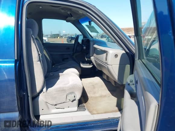 2000 Chevrolet Silverado 1500 с VIN 1GCEC14W0YZ186082, выставлен на аукционе IAAI как лот 43401589 с пробегом 116 888 миль миль и . История ставок и продаж доступна на DreamBid. Изображение 5.