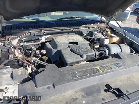 ✅ 2004 Ford Expedition Special Service • VIN: 1FMFU16L14LA31778 • Lot: 43312195. Listed on IAAI with 117,803 mi. Free auction sales archive from the USA and detailed vehicle history report at DreamBid. Image 10.