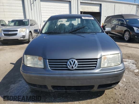 ✅ 2003 Volkswagen Jetta GL • VIN: 3VWRP69M13M180258 • Лот: 48476965. Опубликован ранее на Copart с пробегом 215 716 миль. Бесплатный доступ к архиву аукционных продаж из США и подробный отчёт об истории автомобиля на DreamBid. Изображение 5.