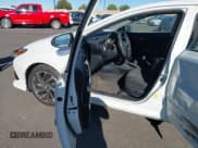 ✅ 2018 Toyota Corolla • VIN: JTNKARJE6JJ558494 • Lot: 43755944. Listed on IAAI with 80,208 mi. Free auction sales archive from the USA and detailed vehicle history report at DreamBid. Image 5.