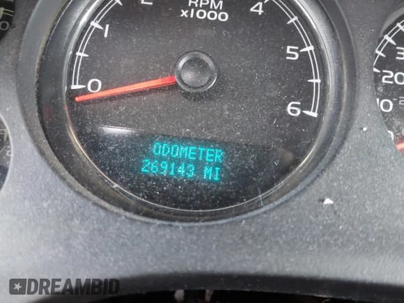 ✅ 2012 Chevrolet Tahoe LS • VIN: 1GNSKAE03CR180874 • Lot: 41931129. Listed on IAAI with 269,143 mi. Free auction sales archive from the USA and detailed vehicle history report at DreamBid. Image 7.