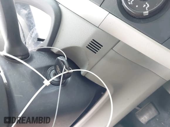 ✅ 2013 Toyota Corolla L • VIN: 5YFBU4EE5DP160606 • Lot: 43138770. Listed on IAAI with 63,645 mi. Free auction sales archive from the USA and detailed vehicle history report at DreamBid. Image 11.