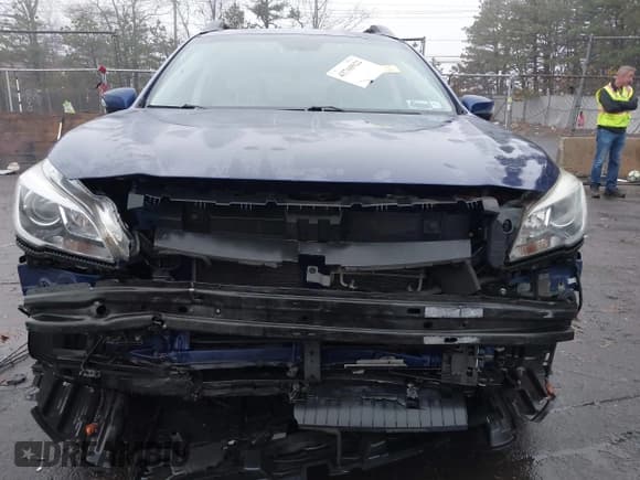 ✅ 2016 Subaru Outback Premium • VIN: 4S4BSAHC8G3324812 • Lot: 43760922. Listed on IAAI with 58,064 mi. Free auction sales archive from the USA and detailed vehicle history report at DreamBid. Image 6.
