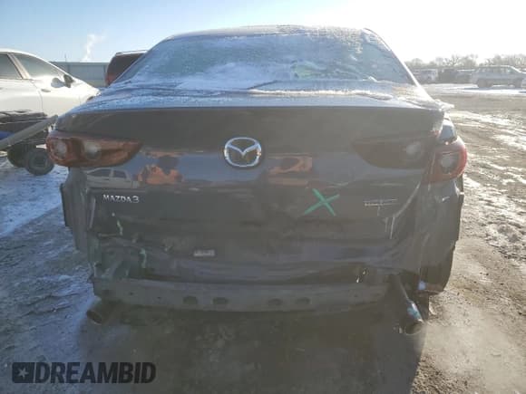 ✅ 2022 Mazda 3 Carbon Edition • VIN: 3MZBPACL5NM312817 • Lot: 45314185. Listed on Copart with 37,279 mi. Free auction sales archive from the USA and detailed vehicle history report at DreamBid. Image 6.