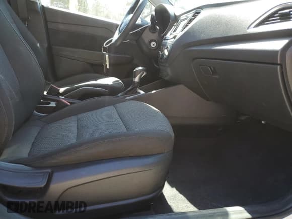 ✅ 2021 Hyundai Accent SE • VIN: 3KPC24A63ME147895 • Лот: 48693865. Опубликован ранее на Copart с пробегом 79 738 миль. Бесплатный доступ к архиву аукционных продаж из США и подробный отчёт об истории автомобиля на DreamBid. Изображение 7.