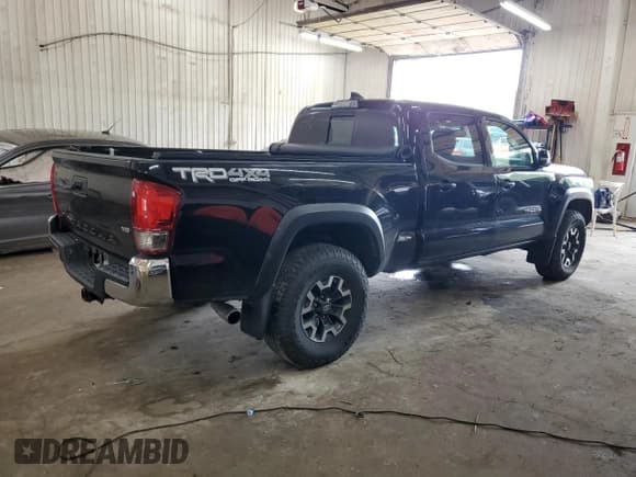 ✅ 2017 Toyota Tacoma SR5 • VIN: 3TMDZ5BN0HM030735 • Lot: 69125275. Wystawiony na Copart z przebiegiem 161 183 mil. Bezpłatny archiwum sprzedaży aukcyjnych z USA i szczegółowy raport historii pojazdu na DreamBid. Zdjęcie 3.