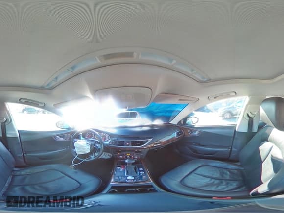 ✅ 2013 Audi A7 Premium Plus • VIN: WAUYGAFC2DN006636 • Lot: 82774834. Listed on Copart with 171,371 mi. Free auction sales archive from the USA and detailed vehicle history report at DreamBid. Image 15.