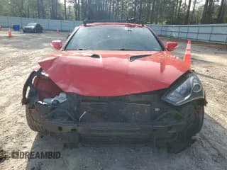 ✅ 2016 Hyundai Genesis Coupe R-Spec • VIN: KMHHU6KJ2GU131350 • Lot: 51492095. Wystawiony na Copart z przebiegiem 98 955 mil. Bezpłatny archiwum sprzedaży aukcyjnych z USA i szczegółowy raport historii pojazdu na DreamBid. Zdjęcie 5.