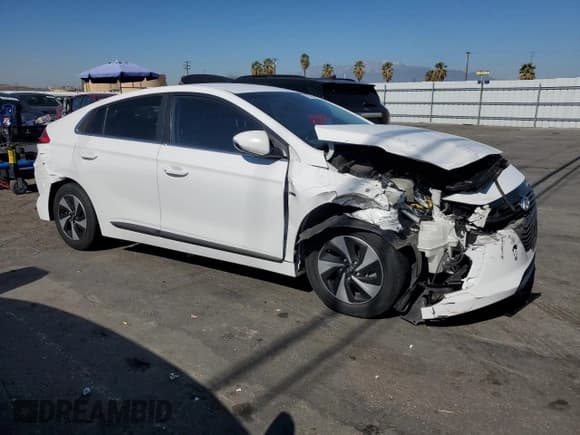 ✅ 2017 Hyundai Ioniq SEL • VIN: KMHC75LC2HU040298 • Lot: 45430405. Wystawiony na Copart z przebiegiem 127 375 mil. Bezpłatny archiwum sprzedaży aukcyjnych z USA i szczegółowy raport historii pojazdu na DreamBid. Zdjęcie 4.