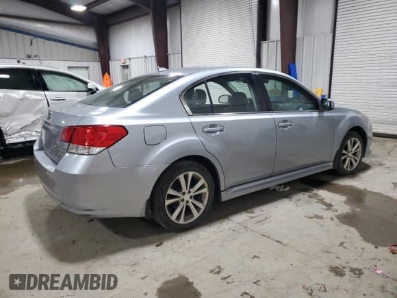 ✅ 2013 Subaru Legacy Limited • VIN: 4S3BMBP61D3016375 • Lot: 92736215. Wystawiony na Copart z przebiegiem 107 528 mil. Bezpłatny archiwum sprzedaży aukcyjnych z USA i szczegółowy raport historii pojazdu na DreamBid. Zdjęcie 3.