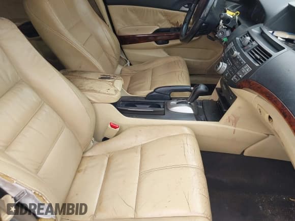 ✅ 2011 Honda Crosstour EX-L • VIN: 5J6TF2H59BL005099 • Lot: 42785271. Wystawiony na IAAI z przebiegiem 269 327 mil. Bezpłatny archiwum sprzedaży aukcyjnych z USA i szczegółowy raport historii pojazdu na DreamBid. Zdjęcie 5.