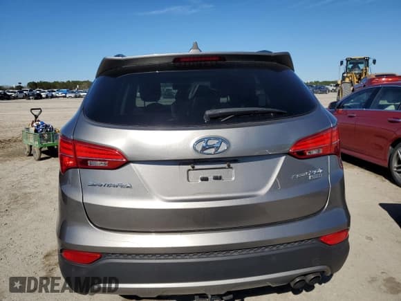 ✅ 2015 Hyundai Santa Fe • VIN: 5XYZW4LA0FG252772 • Лот: 38169243. Опубликован ранее на Copart с пробегом 53 507 миль. Бесплатный доступ к архиву аукционных продаж из США и подробный отчёт об истории автомобиля на DreamBid. Изображение 6.