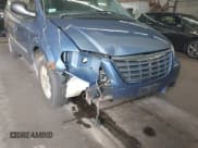 ✅ 2007 Chrysler Town & Country Touring • VIN: 2A4GP54L17R137793 • Лот: 42932573. Опубликован ранее на IAAI с пробегом 165 316 миль. Бесплатный доступ к архиву аукционных продаж из США и подробный отчёт об истории автомобиля на DreamBid. Изображение 6.