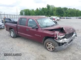 ✅ 2001 Dodge Dakota Sport • VIN: 1B7GL2AX01S184116 • Lot: 42116550. Wystawiony na IAAI z przebiegiem 178 575 mil. Bezpłatny archiwum sprzedaży aukcyjnych z USA i szczegółowy raport historii pojazdu na DreamBid. Zdjęcie 1.