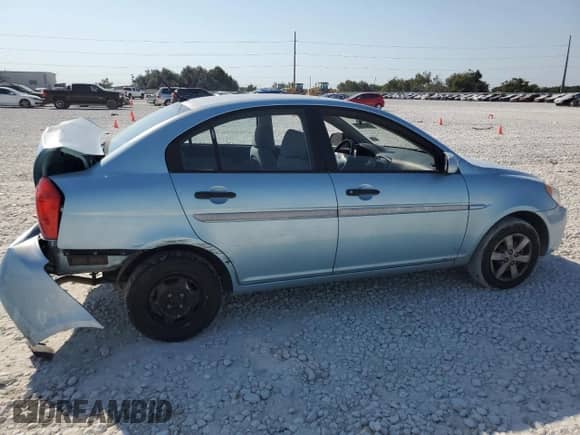 2011 Hyundai Accent GL SE с VIN KMHCM4BC4BU568940, выставлен на аукционе Copart как лот 75469164 с пробегом 131 076 миль миль и Списание • Salvage title. История ставок и продаж доступна на DreamBid. Изображение 3.