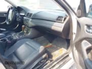 ✅ 2004 BMW 3 Series 325xi • VIN: WBAEU33444PR08648 • Lot: 43016320. Listed on IAAI with 197,111 mi. Free auction sales archive from the USA and detailed vehicle history report at DreamBid. Image 5.