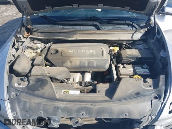 ✅ 2018 Jeep Cherokee Limited • VIN: 1C4PJLDB9JD565897 • Lot: 43402784. Wystawiony na IAAI z przebiegiem 147 577 mil. Bezpłatny archiwum sprzedaży aukcyjnych z USA i szczegółowy raport historii pojazdu na DreamBid. Zdjęcie 10.