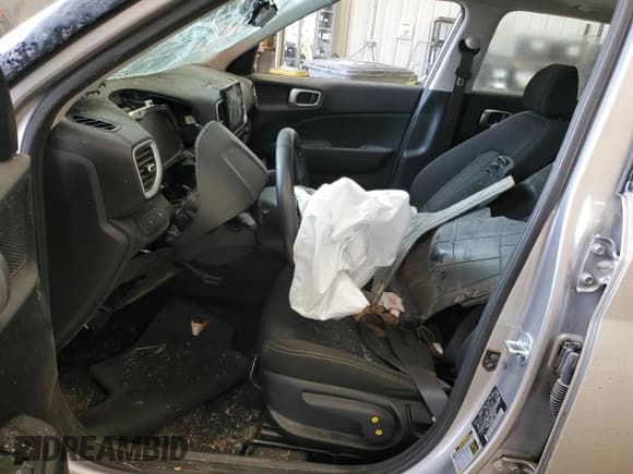 ✅ 2023 Hyundai Venue SEL • VIN: KMHRC8A38PU258982 • Lot: 51036315. Listed on Copart with 77,643 mi. Free auction sales archive from the USA and detailed vehicle history report at DreamBid. Image 7.