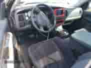 2005 Dodge 1500 SLT z VIN 1D7HA16D25J535578, wystawiony jako Copart lot #49976875 z przebiegiem 126 139 mil mil oraz Szkoda całkowita • Salvage title. Historia ofert i sprzedaży dostępna na DreamBid. Obrazek 8.