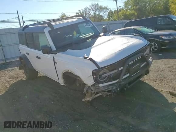 ✅ 2022 Ford Bronco Wildtrak • VIN: 1FMEE5DP9NLB78034 • Лот: 84388415. Опубликован ранее на Copart с пробегом 47 295 миль. Бесплатный доступ к архиву аукционных продаж из США и подробный отчёт об истории автомобиля на DreamBid. Изображение 13.