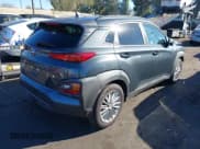 ✅ 2019 Hyundai Kona SEL • VIN: KM8K62AA1KU369063 • Лот: 43496381. Опубликован ранее на IAAI с пробегом 56 663 миль. Бесплатный доступ к архиву аукционных продаж из США и подробный отчёт об истории автомобиля на DreamBid. Изображение 4.